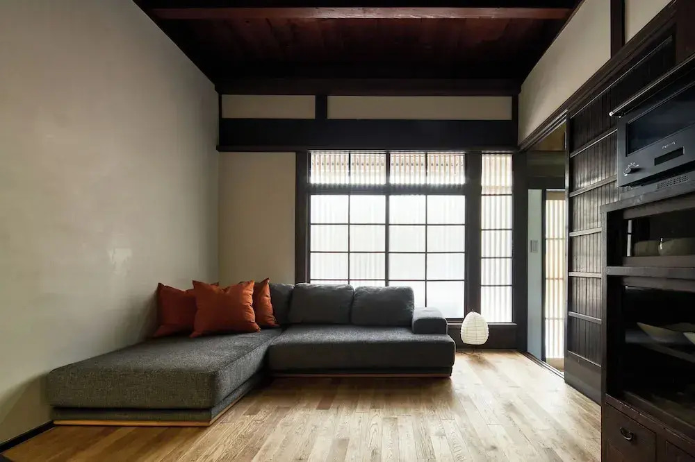YADORU KYOTO HANARE Shirotaki No Yado