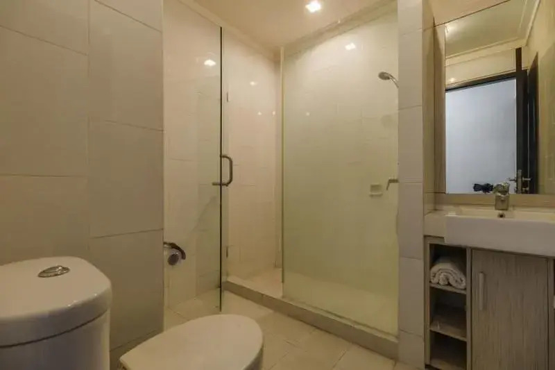 Reddoorz Plus @ Jalan Petojo Utara