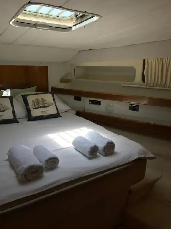 Motor yacht 45', 3 Cabins, 2 WC