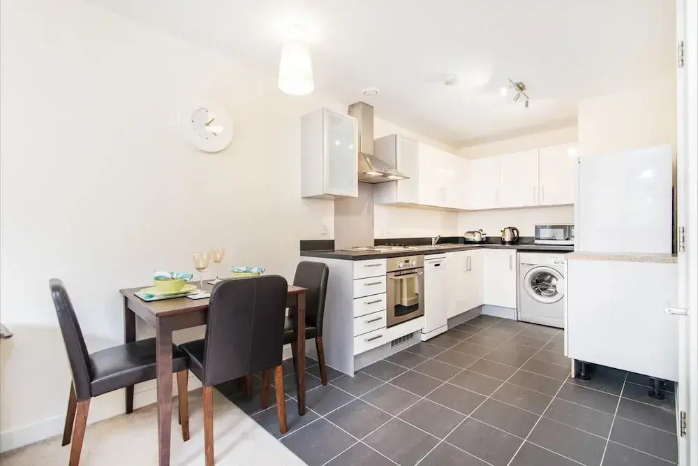 1-bed - Sleeps 2 - Near Victoria Coach Stn