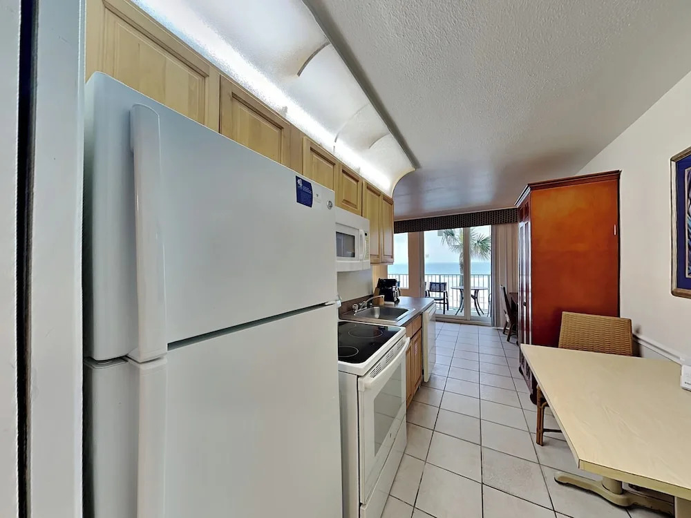 Harbour Beach Resort 205