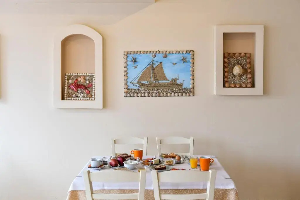 Avra Hotel