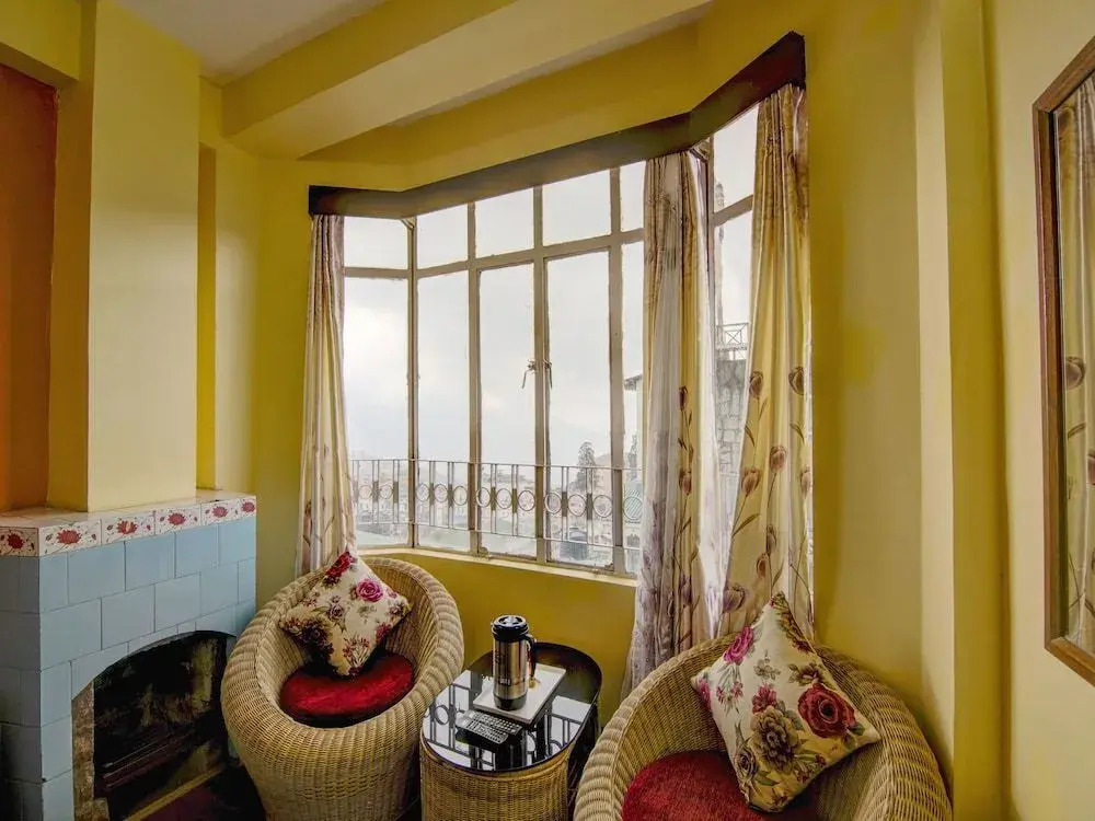 Choice Hotel by OYO Rooms