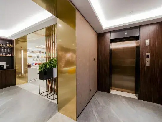 Homeinn Plus Hotel (Shanghai Pudong New District Xinchang Ancient Town)