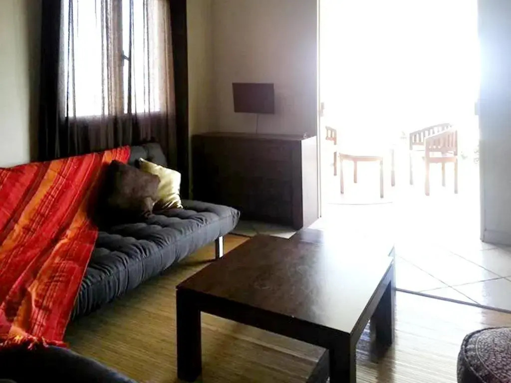 Studio a Saint Leu a 500 m de la plage avec vue sur la mer piscine partagee et jardin clos