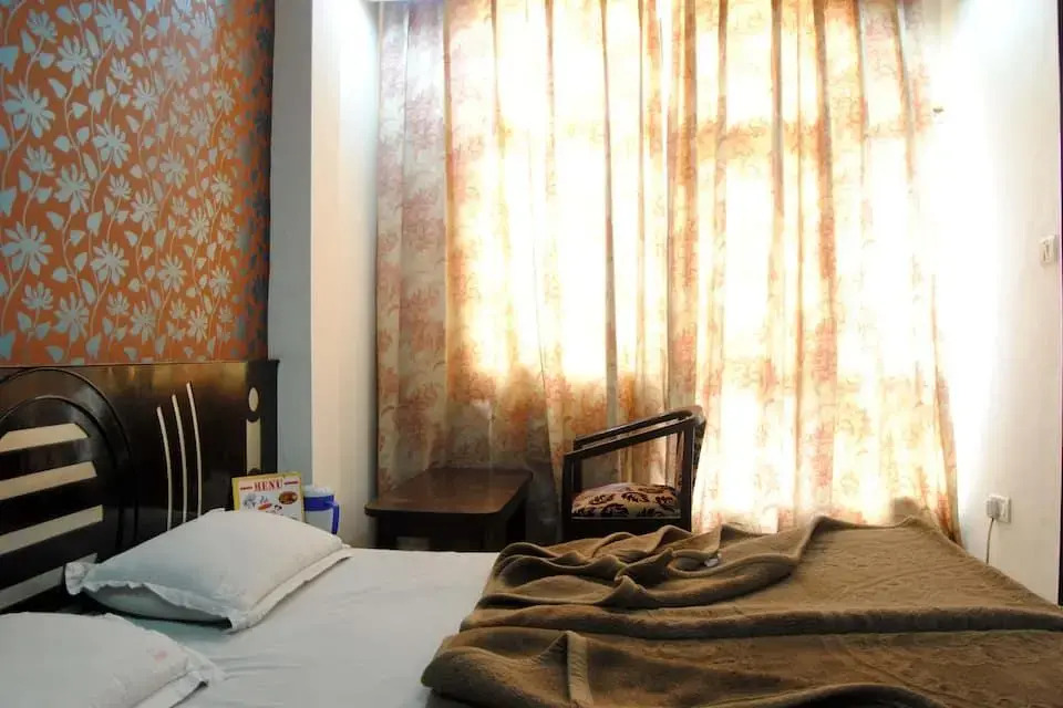 Shalimar Hotel Paharganj