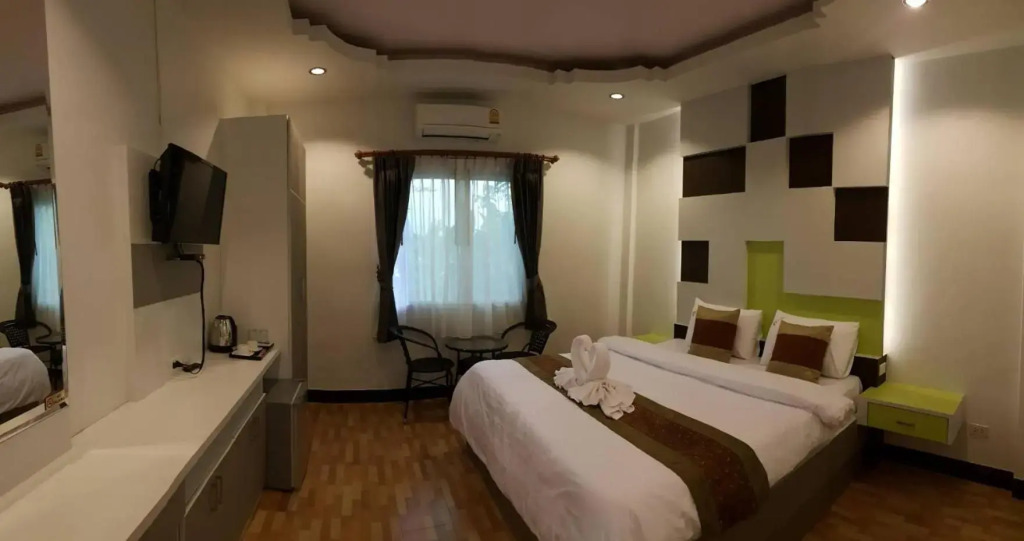 Dusita Grand Resort
