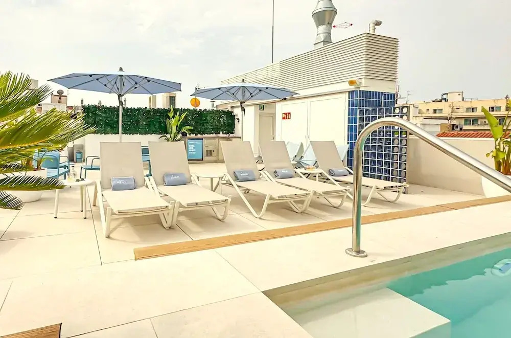 Alenti Sitges Hotel
