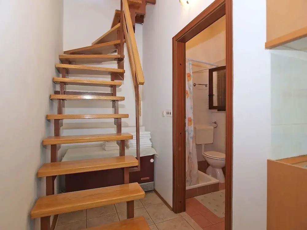 Apartment 1460