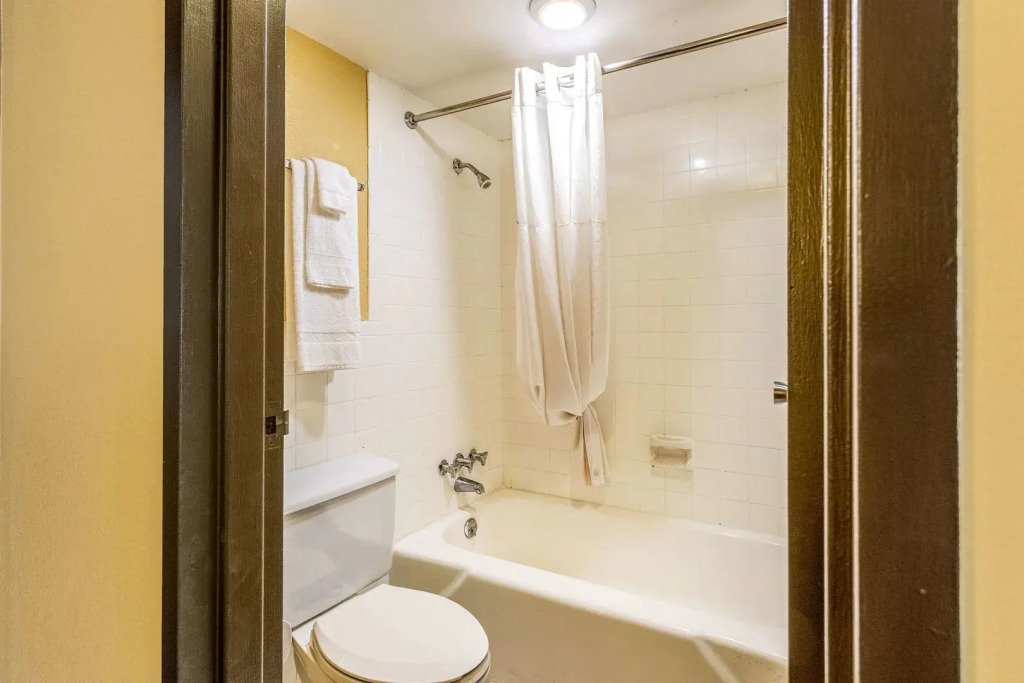Americas Best Value Inn Fredonia NY