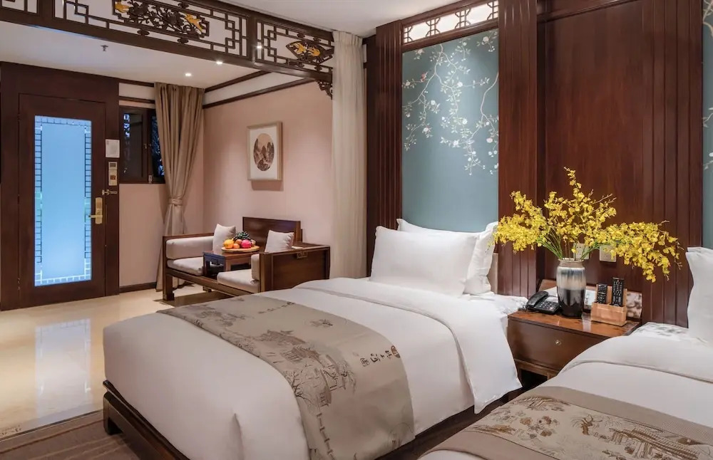 Lijiang   Duofu  Resort  Hotel