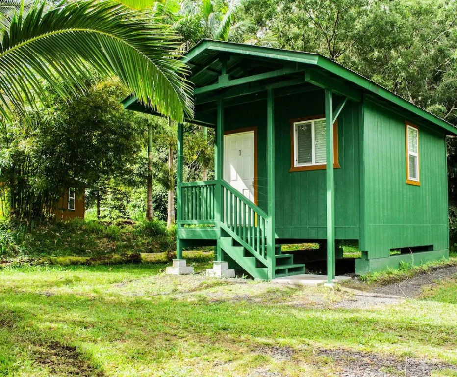 Hawaiian Sanctuary Eco Retreat Center