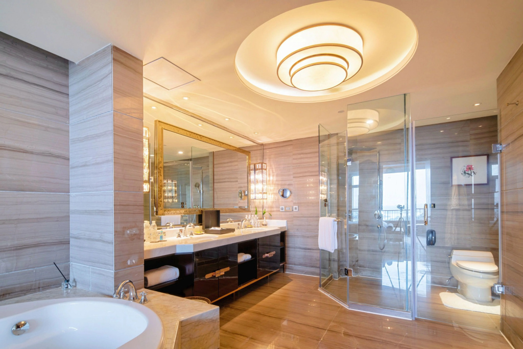 InterContinental Heilong Lake by IHG