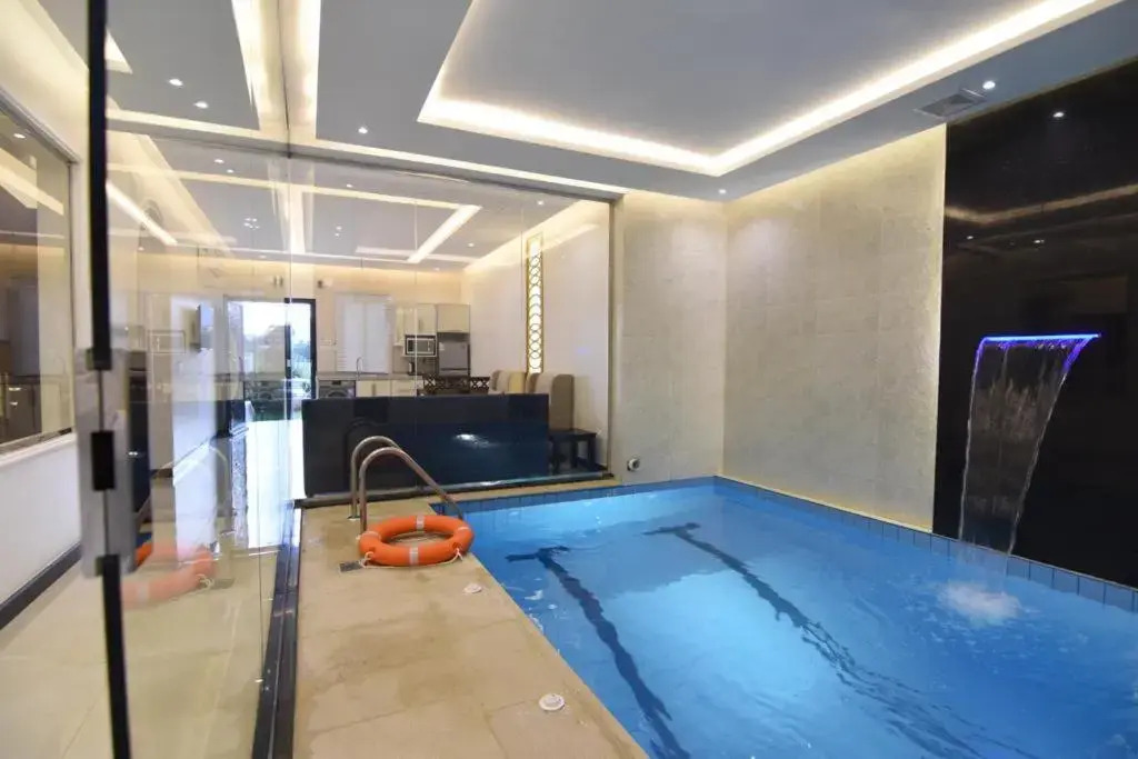 Golden White Al Shifa Hotel