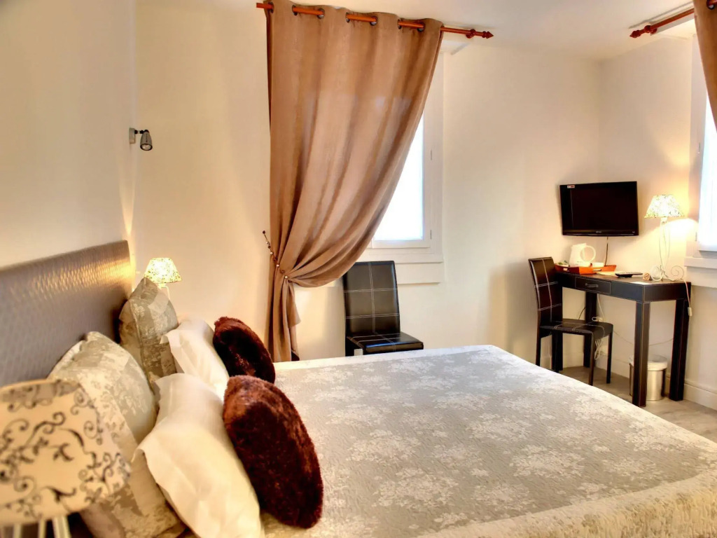 Logis Hotel Orly