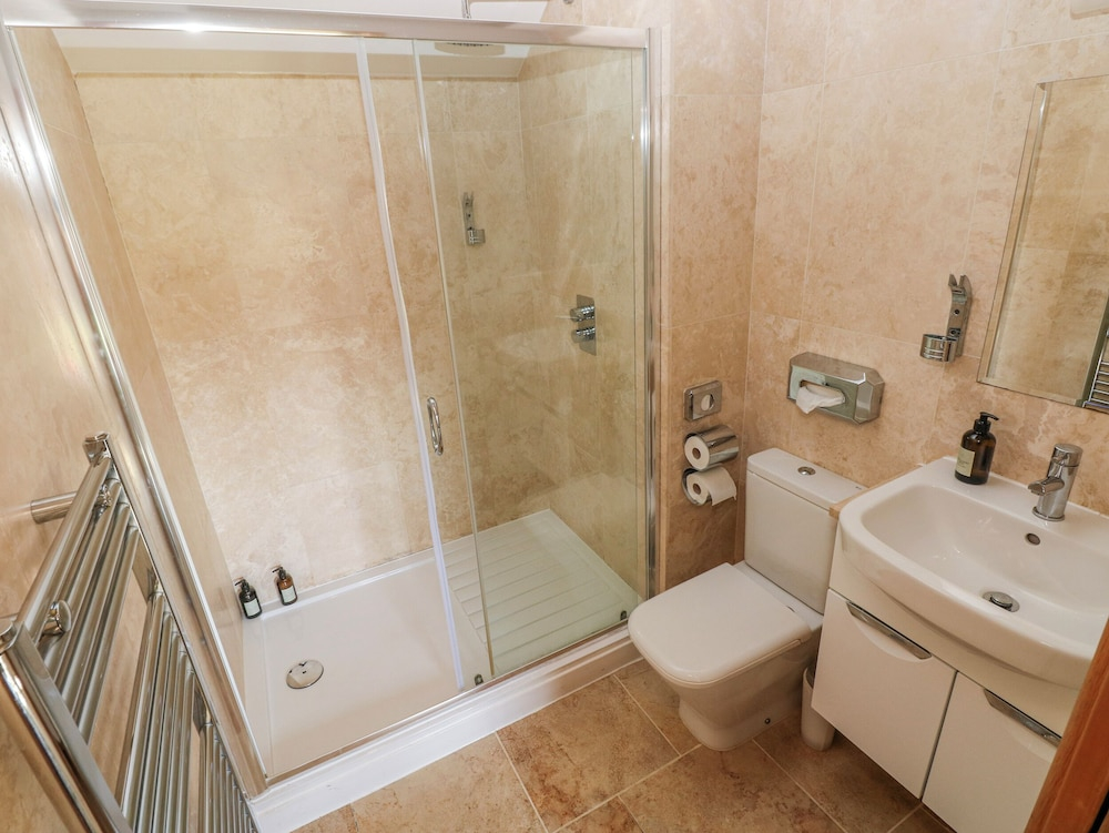 Willow Apartment - Gower