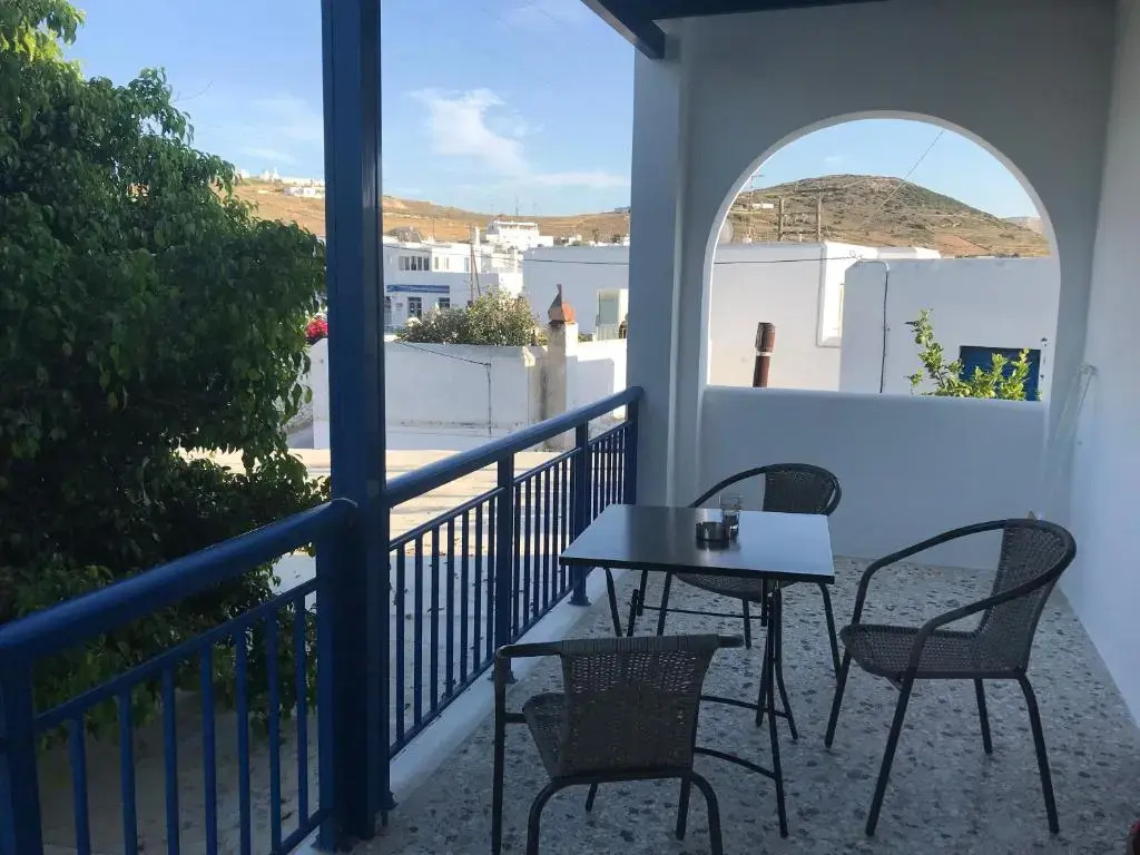 Kamara rooms in Naousa