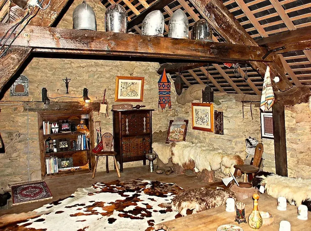 Chateau Le Mur