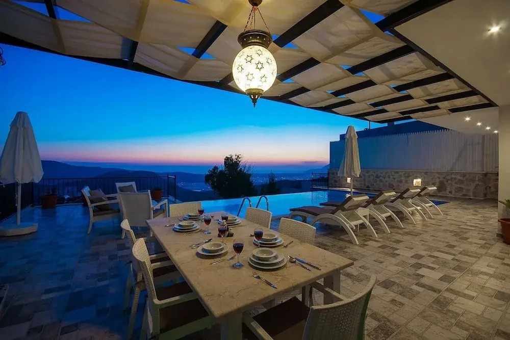 Villa Vira