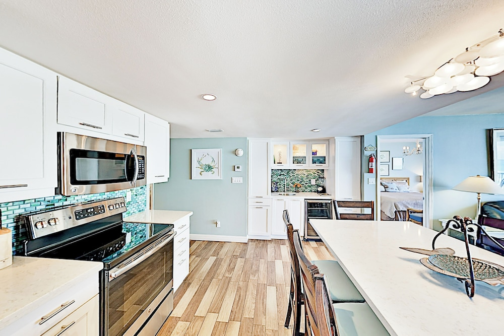 3BR w/ Stellar Gulf Views: Suntide III - Unit 803