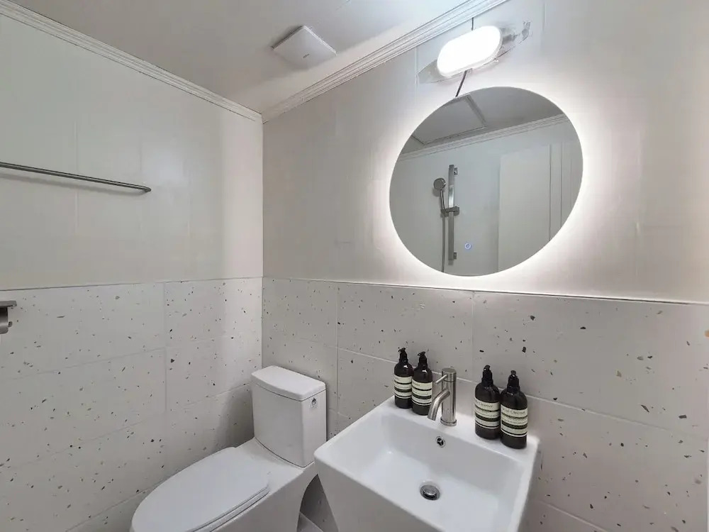 AnOn hostel