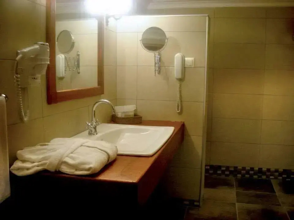 Maris Hotel