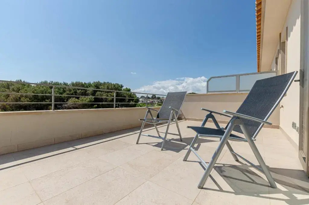 YourHouse Antonia, sea view house with terrace
