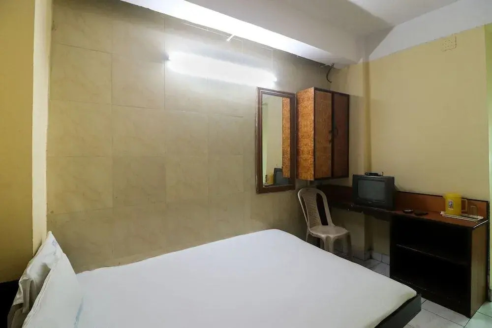 SPOT ON 41141 Hotel Sri Ram Nallamani