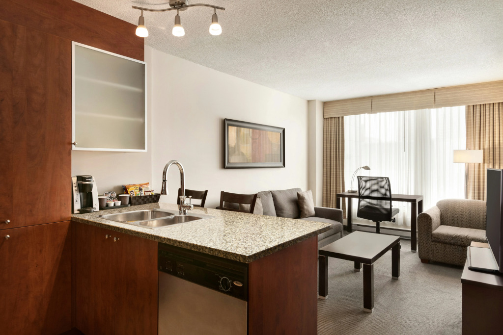 Embassy Suites by Hilton - Montreal
