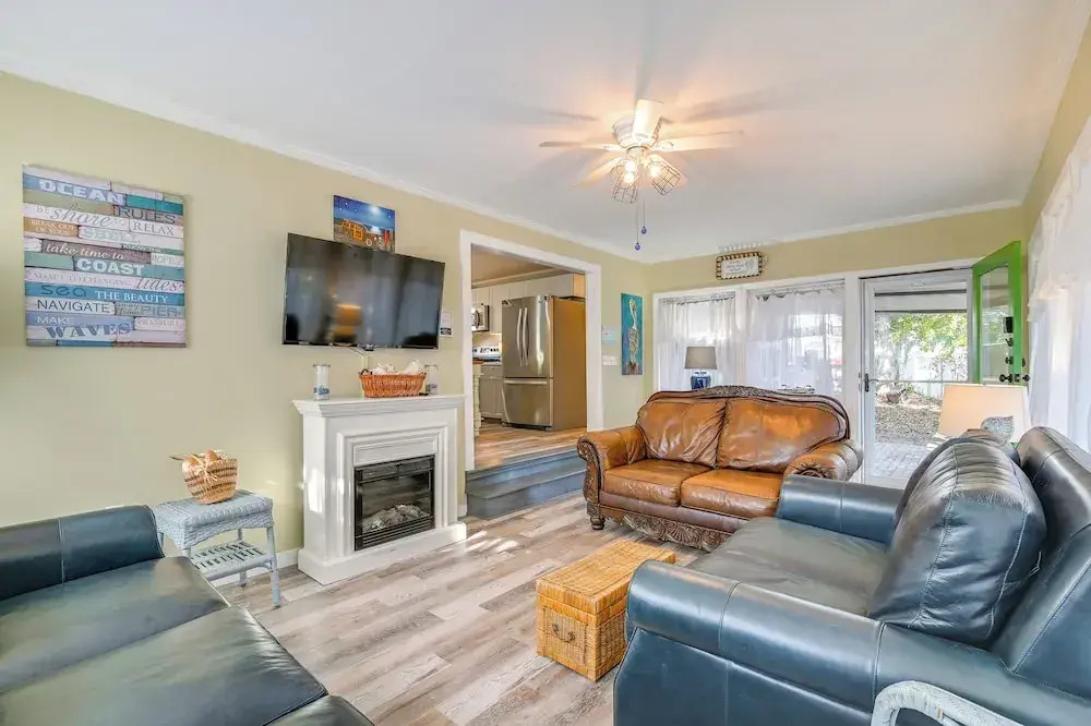 Steps to Ocean: Surfside Beach Home w/ Patio