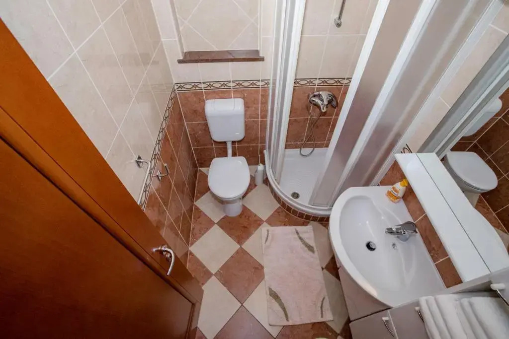 Apartments Dionis