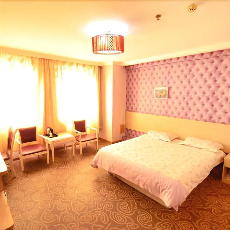 Xinmin Business Hotel Lumo Road