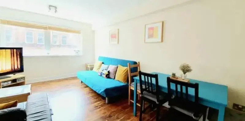 2 Bedroom Apt in the Heart of the City Centre, perfect Location
