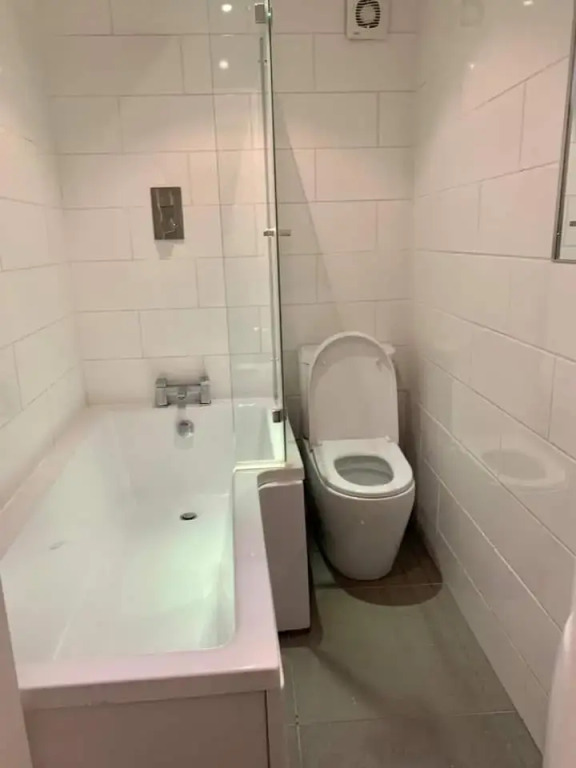 Lovely 2 bedroom modern loft apartment sea view