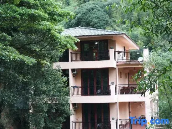 Longmen Nankunshan Yuanshang Homestay