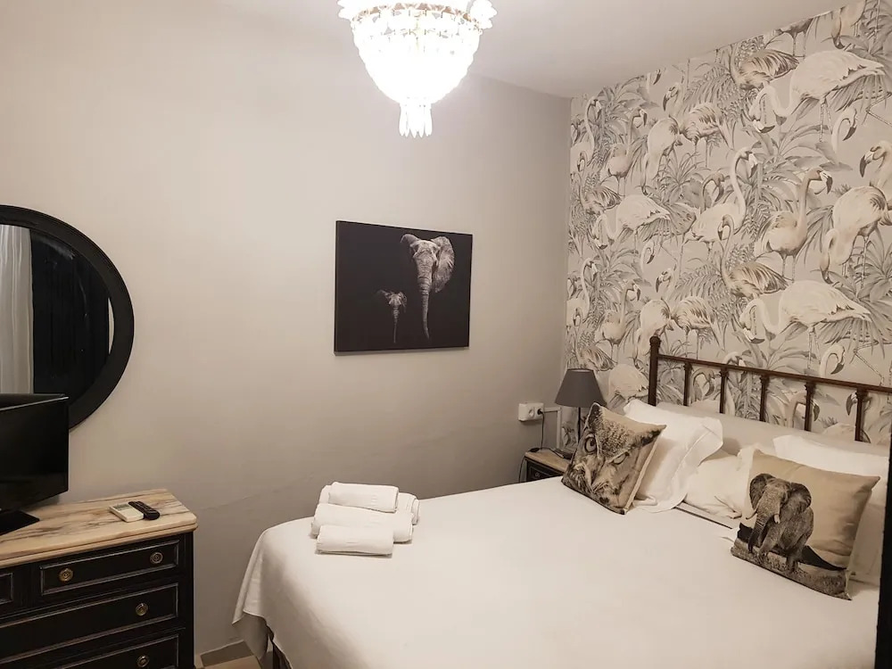 Enclave Sevilla Suites