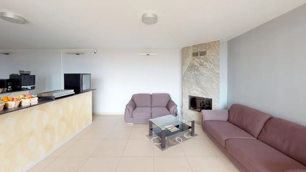 River View Apartments Hotel