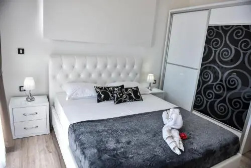 Villa Premier