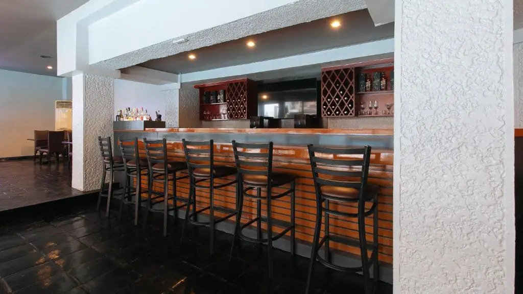 Arzo Hotel Manila
