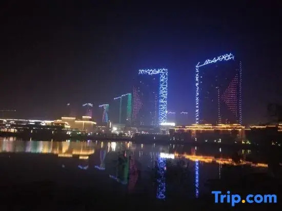 Water Cloud Biancheng Seaview Apartment (Mangrove Resort World City Balcony)