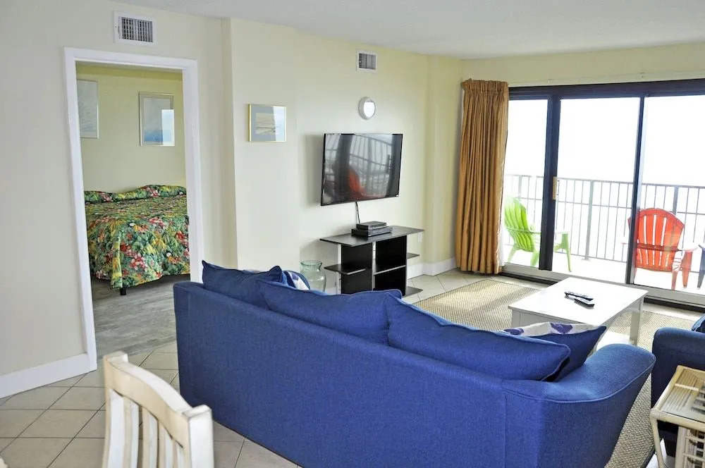 Springs Towers 406