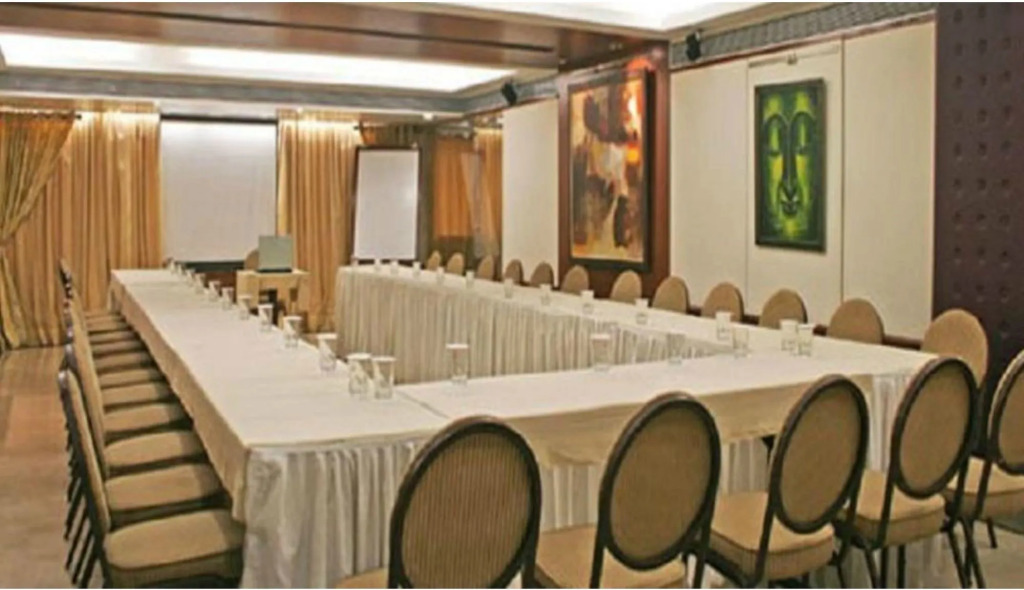Hotel Diplomat, Colaba