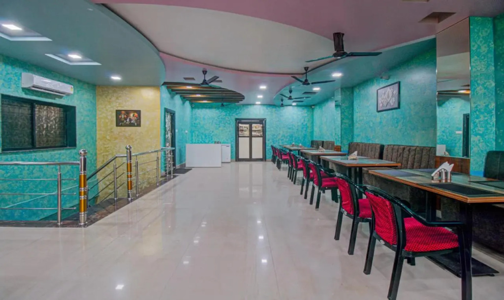 Treebo Royal, Chandrapur
