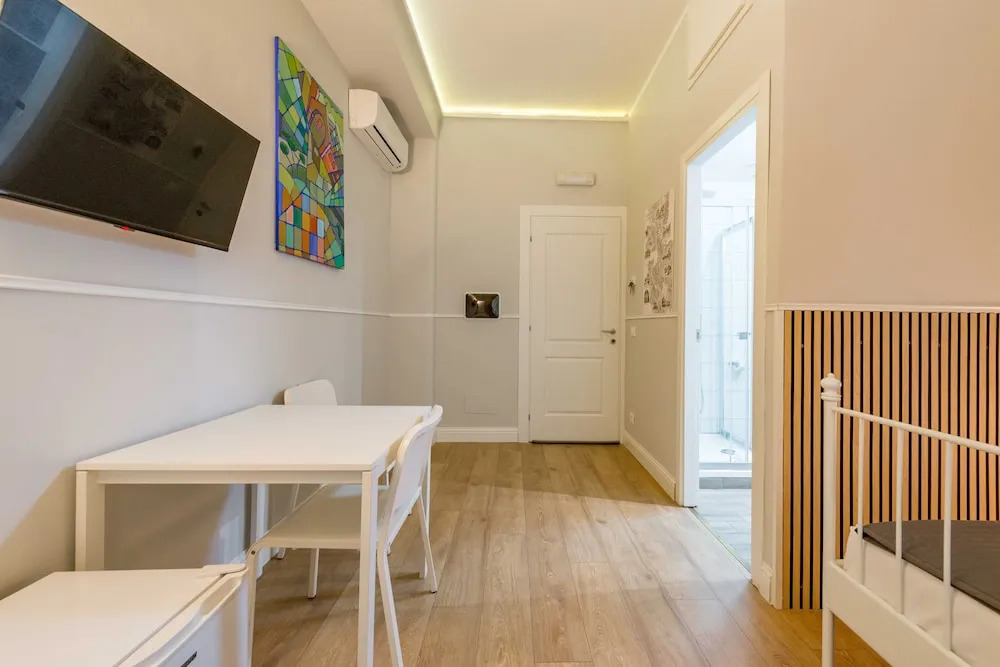 Un Attimo A Roma B&B