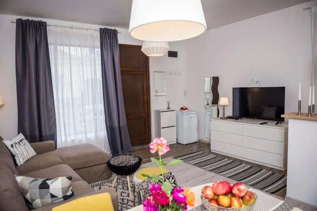 Reghin Guest House
