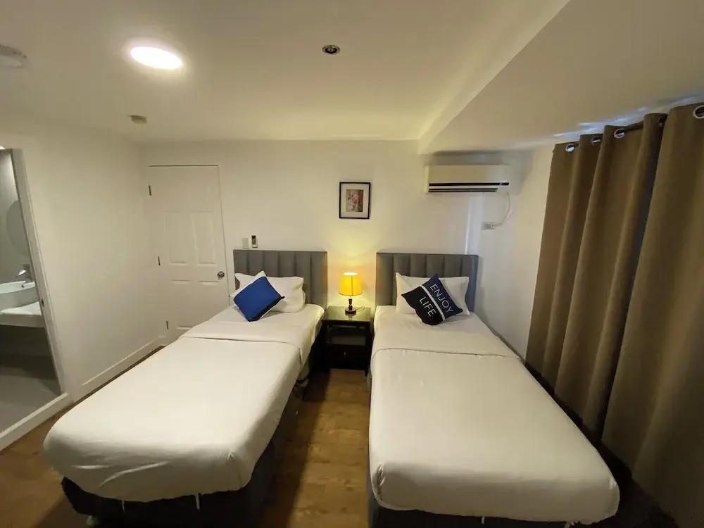 Apartosuites Greenbelt Makati
