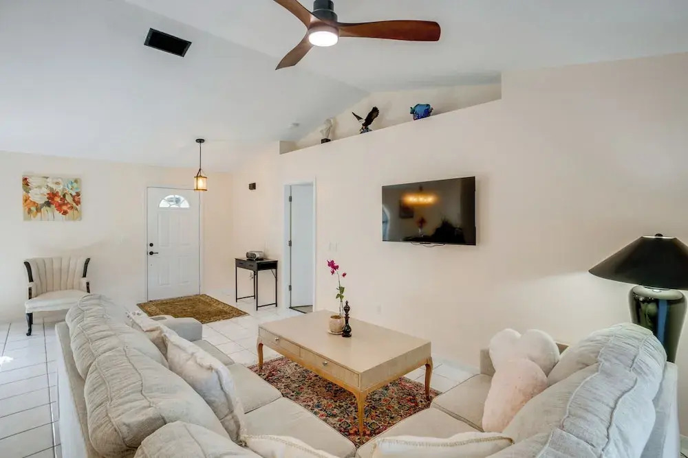 3 Mi to Manasota Key Beach! Single-level Home