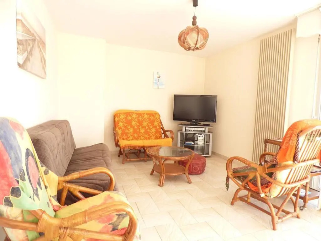 Appartement Saint-Gilles-Croix-de-Vie, 3 pièces, 6 personnes - FR-1-428-73