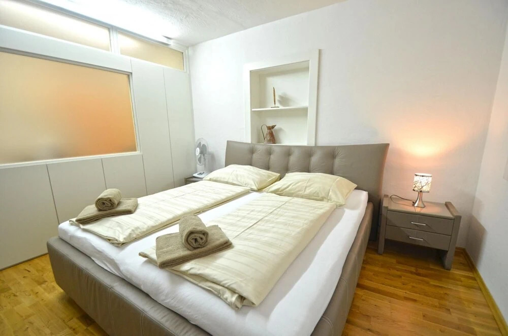 Apartment Kreuzgasse - TOP 2 in the Town of Zell