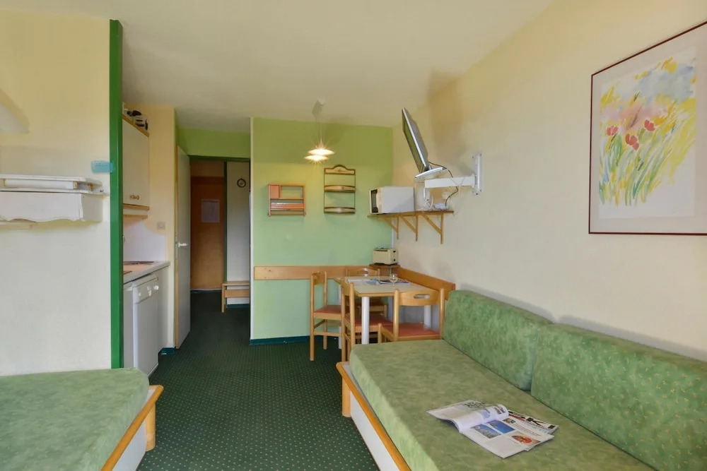 Belle Plagne Apartment for 3/4 People of 25 mÂ² And317